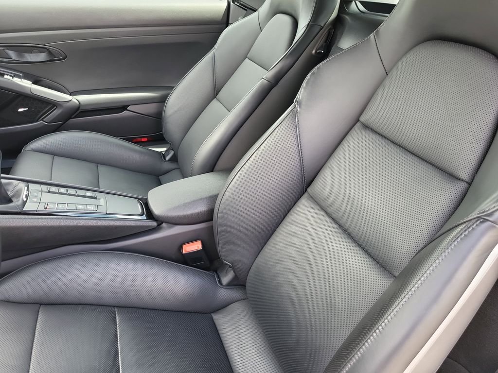 Used 2021 Black Porsche T image 13