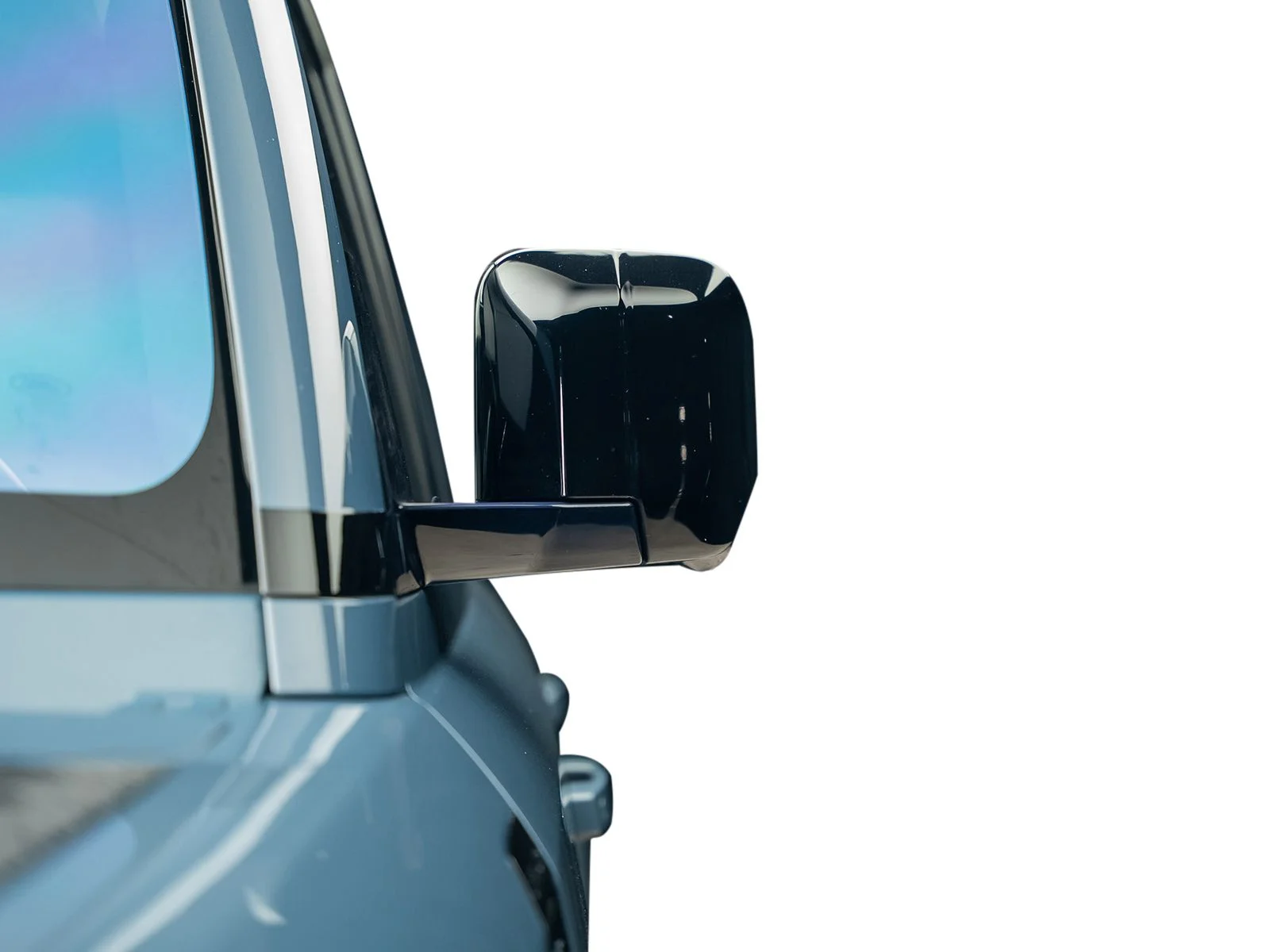 Used 2020 Blue Land Rover HSE image 7