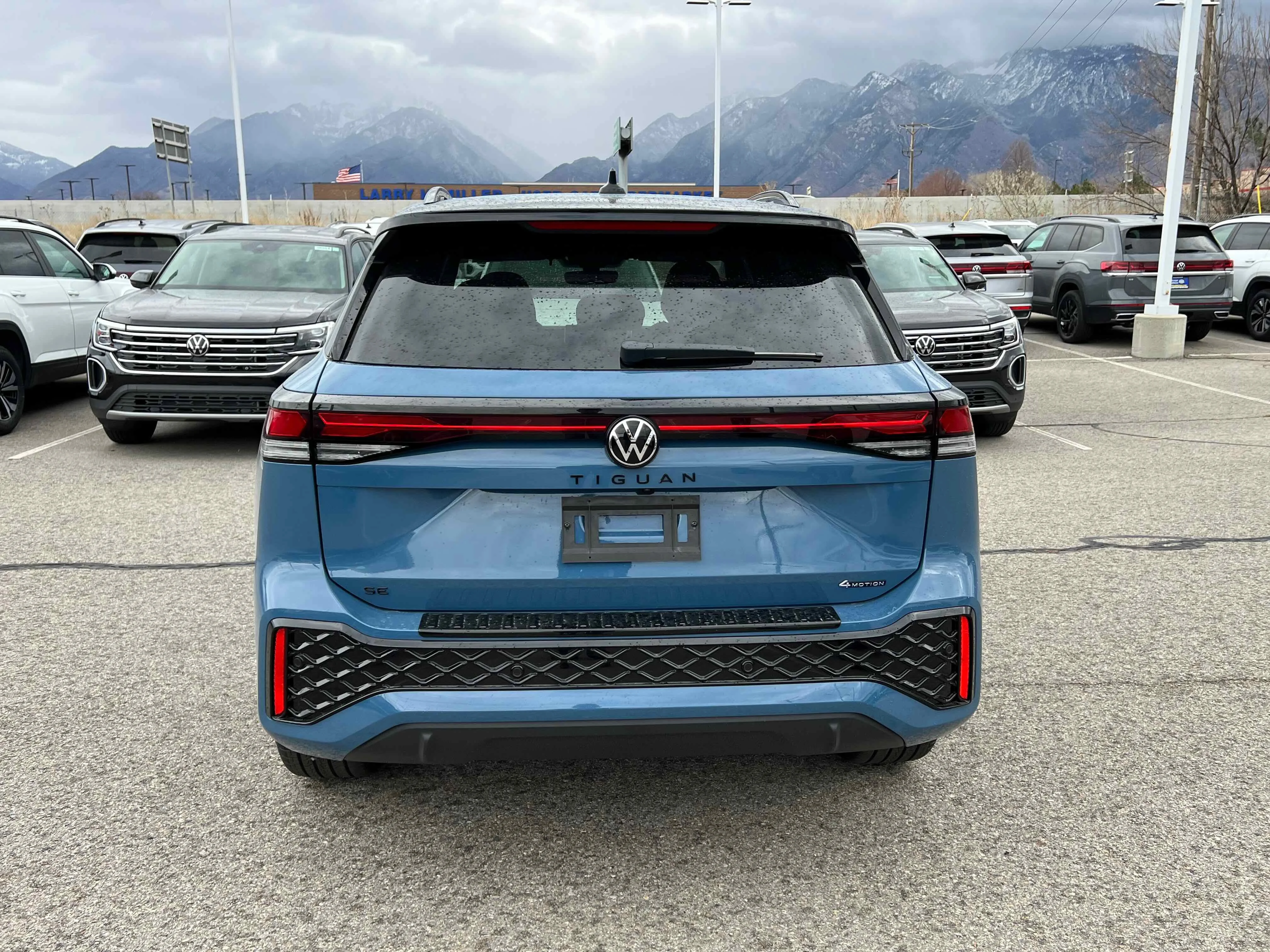 New 2026 Blue Volkswagen SE R-Line Black image 10