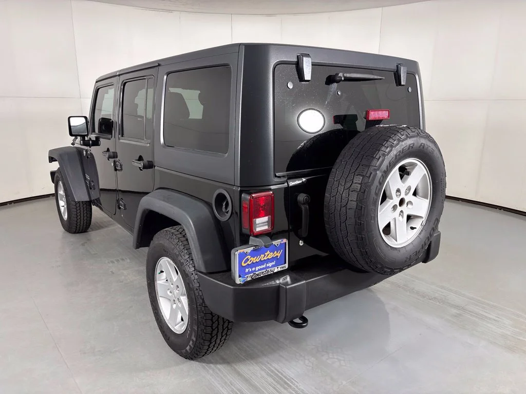 Used 2018 Black Jeep Unlimited Sport image 6