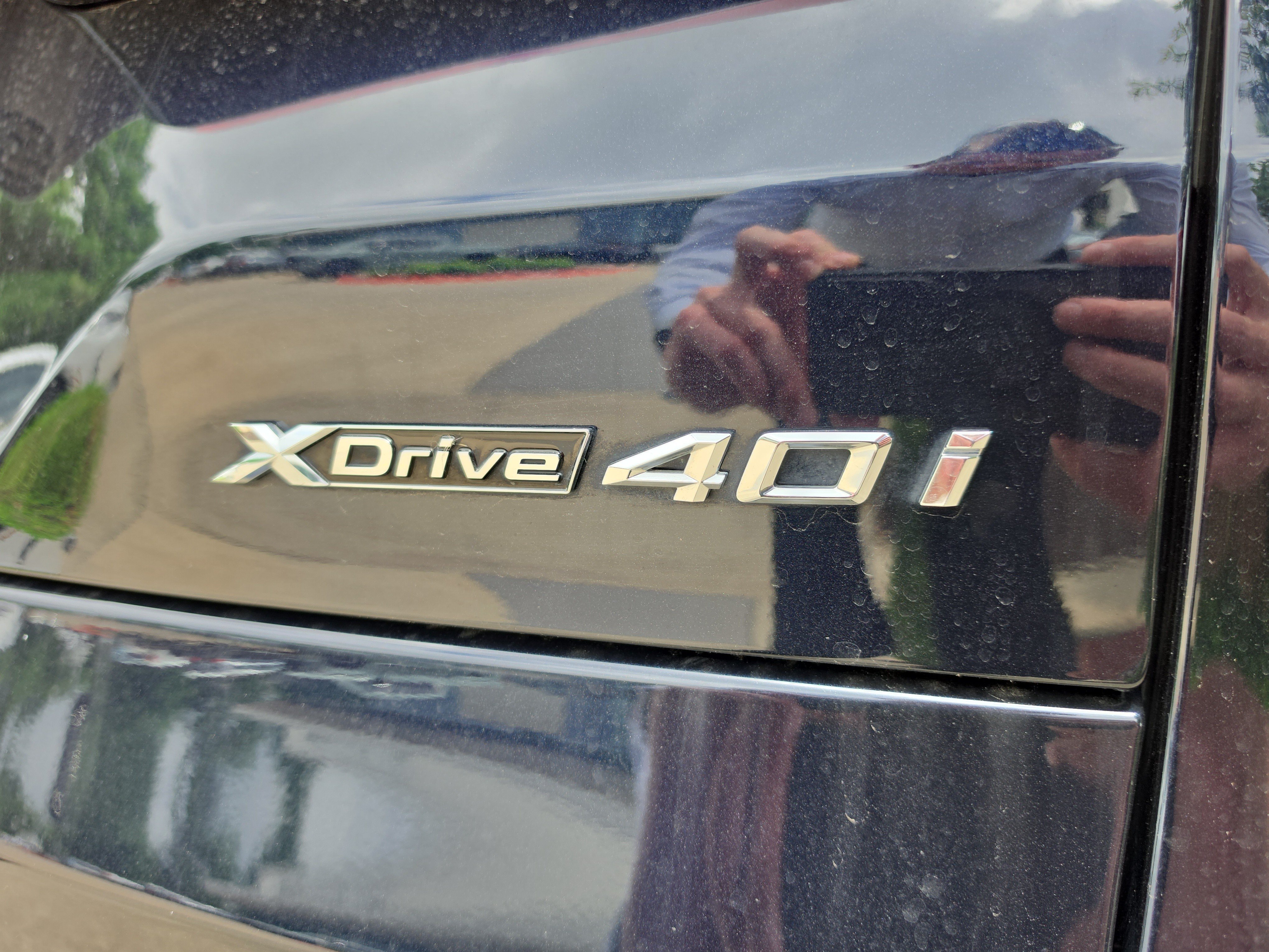 Used 2023 Carbon Black Metallic BMW xDrive40i image 11