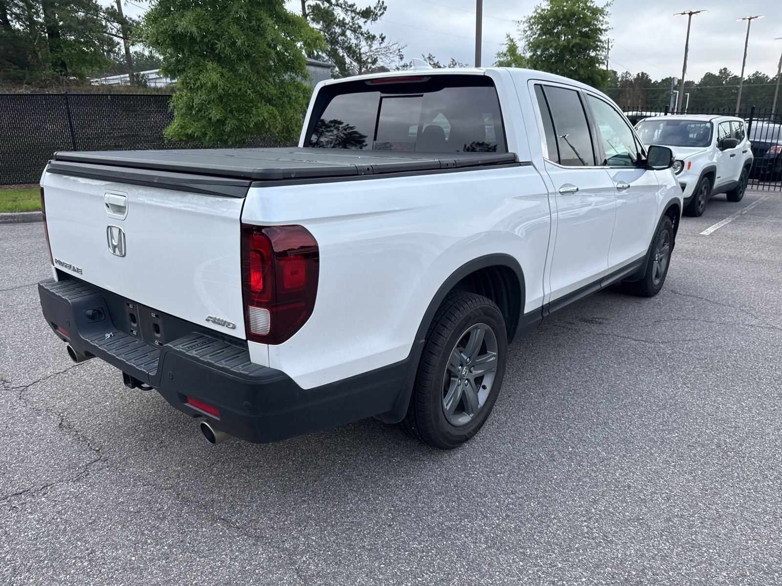Used 2023 White Honda RTL-E image 2