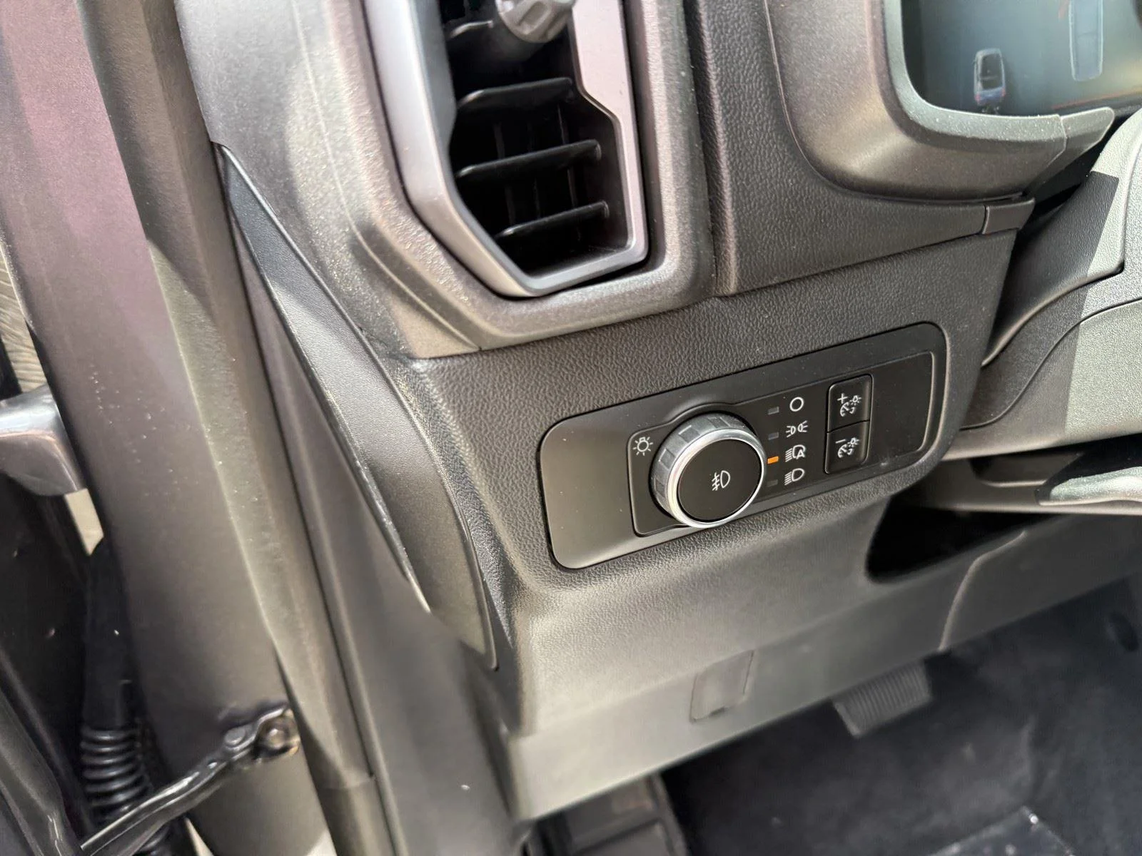 New 2026 Carbonized Gray Metallic Ford Big Bend image 14