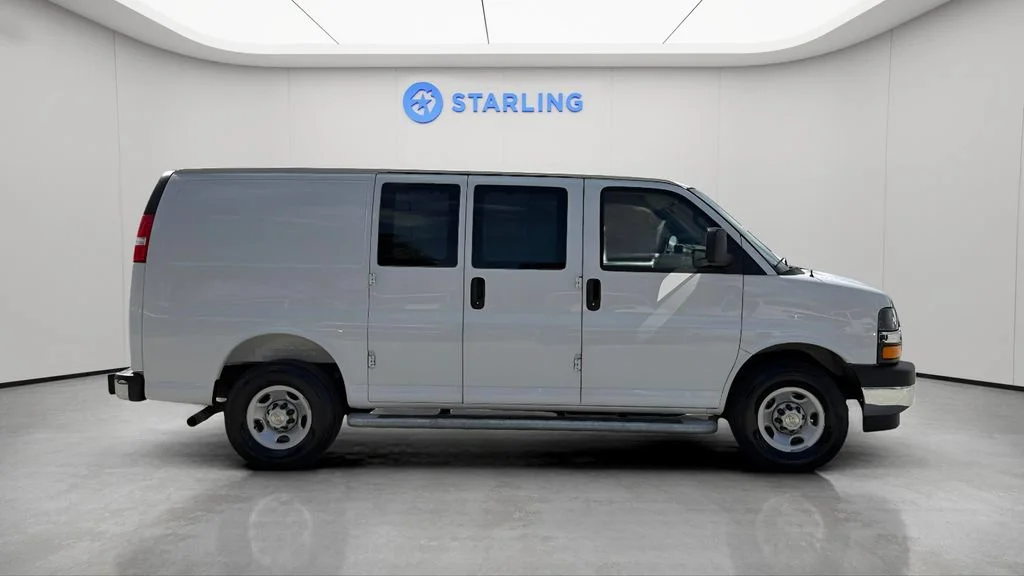 2025 Chevrolet Express Cargo Work Van - Photo 21