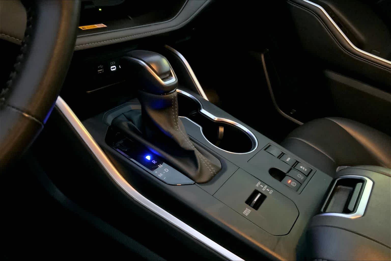 2024 Toyota Highlander XSE - Photo 16