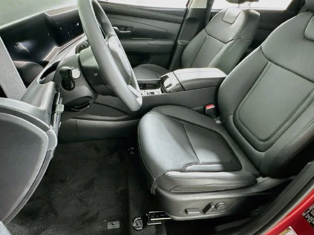 New 2026 Hyundai TUCSON SEL Plus