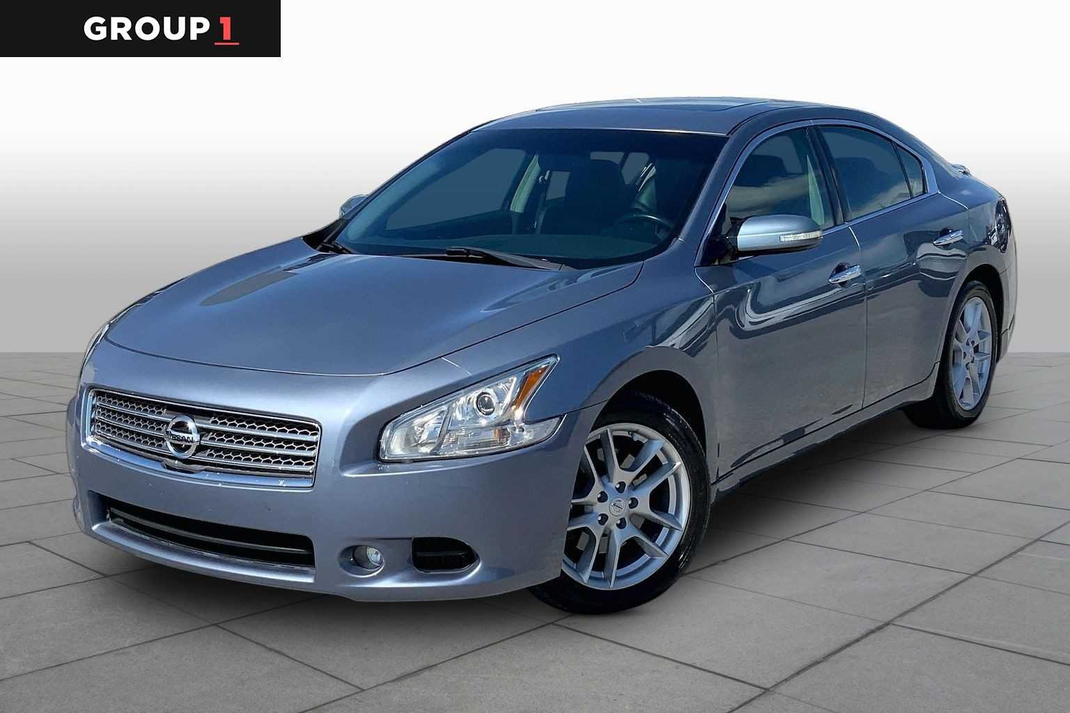 Pre-Owned 2011 Nissan Maxima 3.5 SV