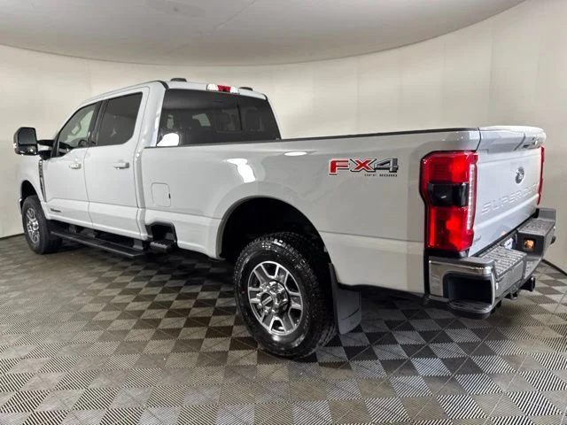 New 2026 Avalanche Ford Lariat image 6