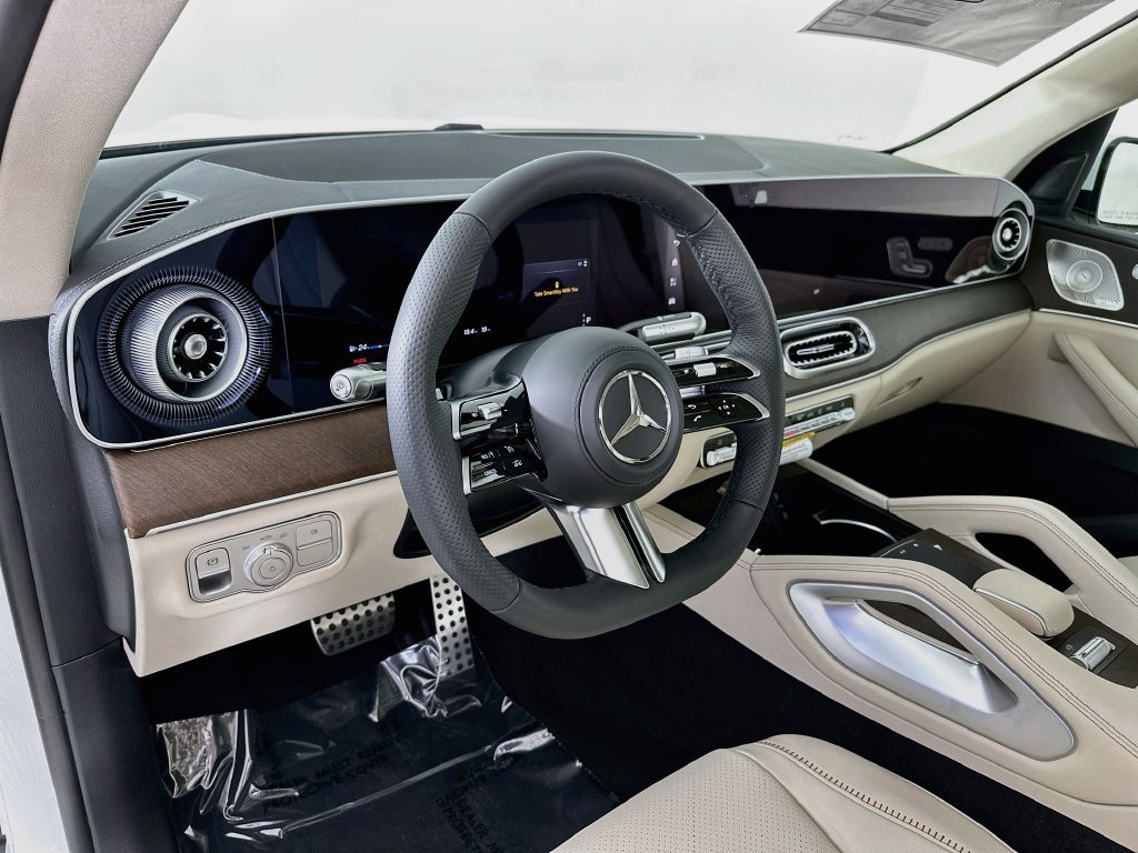 New 2027 Polar White Mercedes-Benz GLS 450 image 43