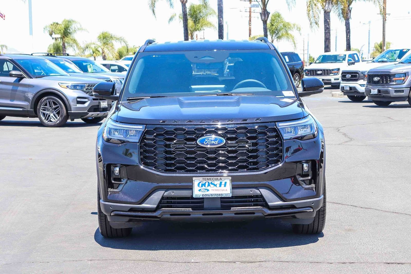 New 2026 Agate Black Metallic Ford ST-Line image 2