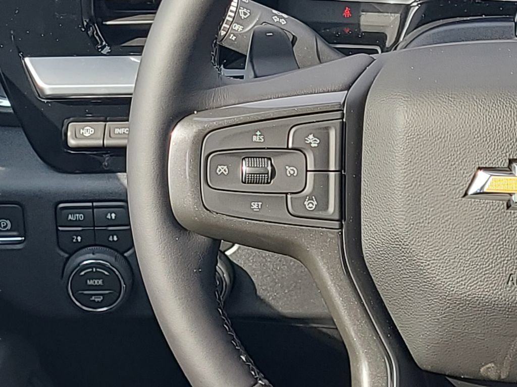 New 2026 Polar White Tricoat Chevrolet High Country image 19