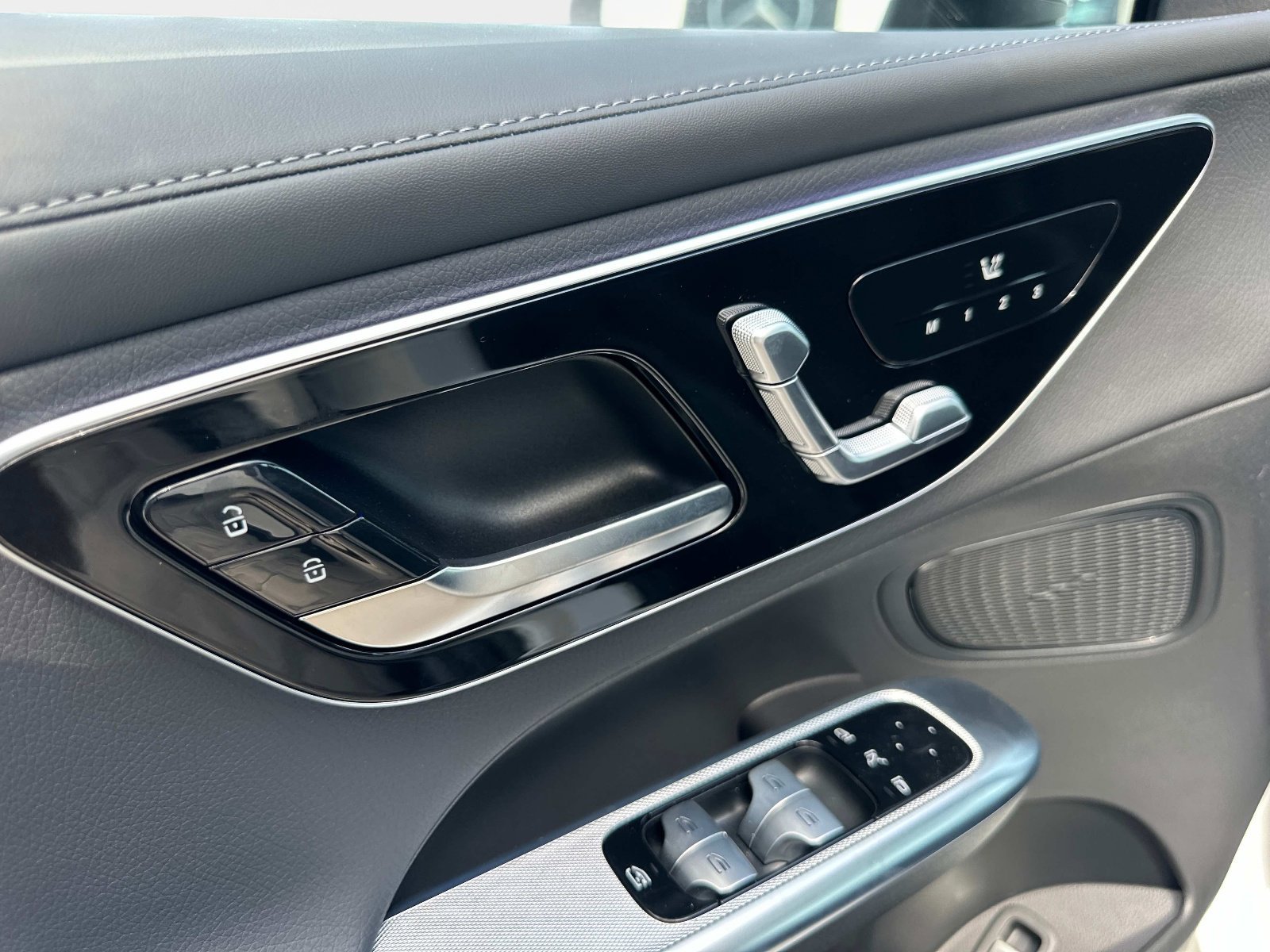 2025 Mercedes-Benz GLC AMG GLC43 - Photo 19