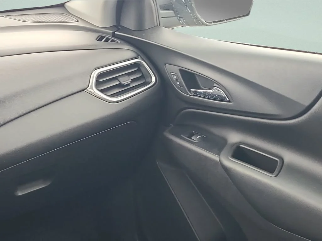 Used 2019 NIGHTFALL GRAY METALLIC Chevrolet LT image 16