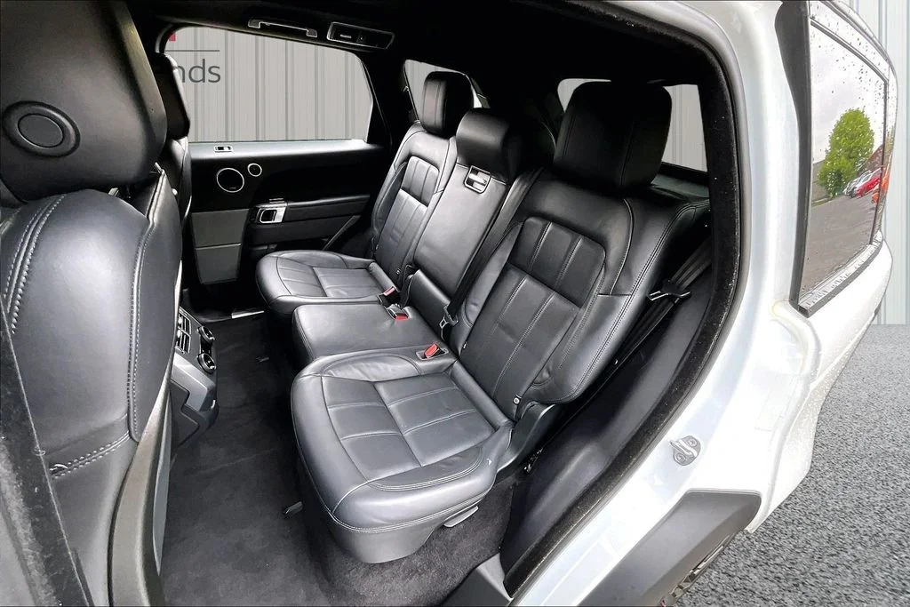 Used 2018 White Land Rover Supercharged image 22