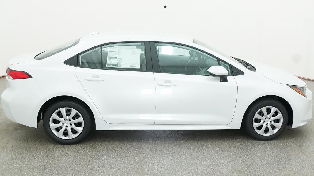 New 2026 Wind Chill Pearl Toyota LE image 9