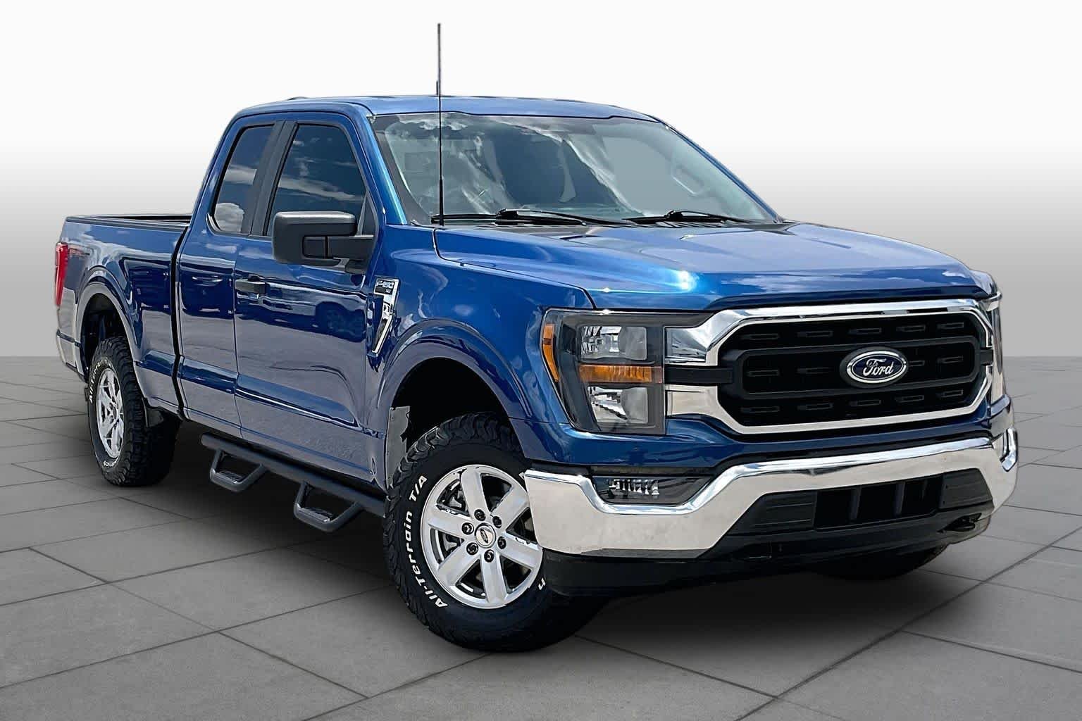 Used 2023 Atlas Blue Ford XLT image 5