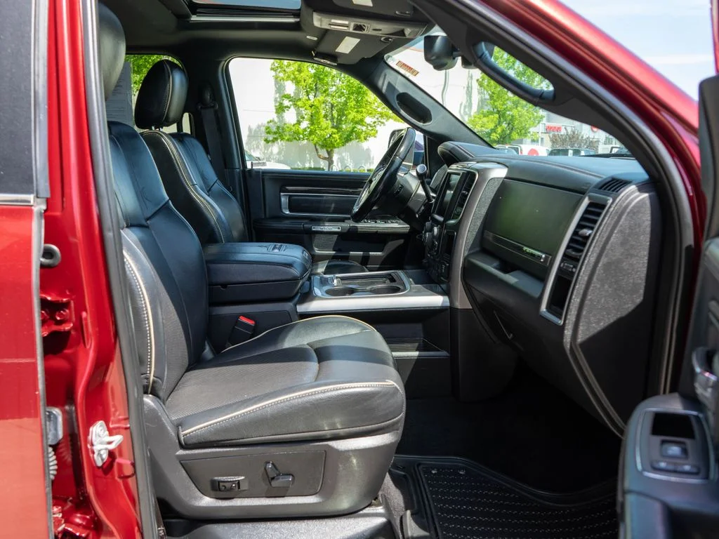 Used 2017 Red Ram Laramie Longhorn image 10