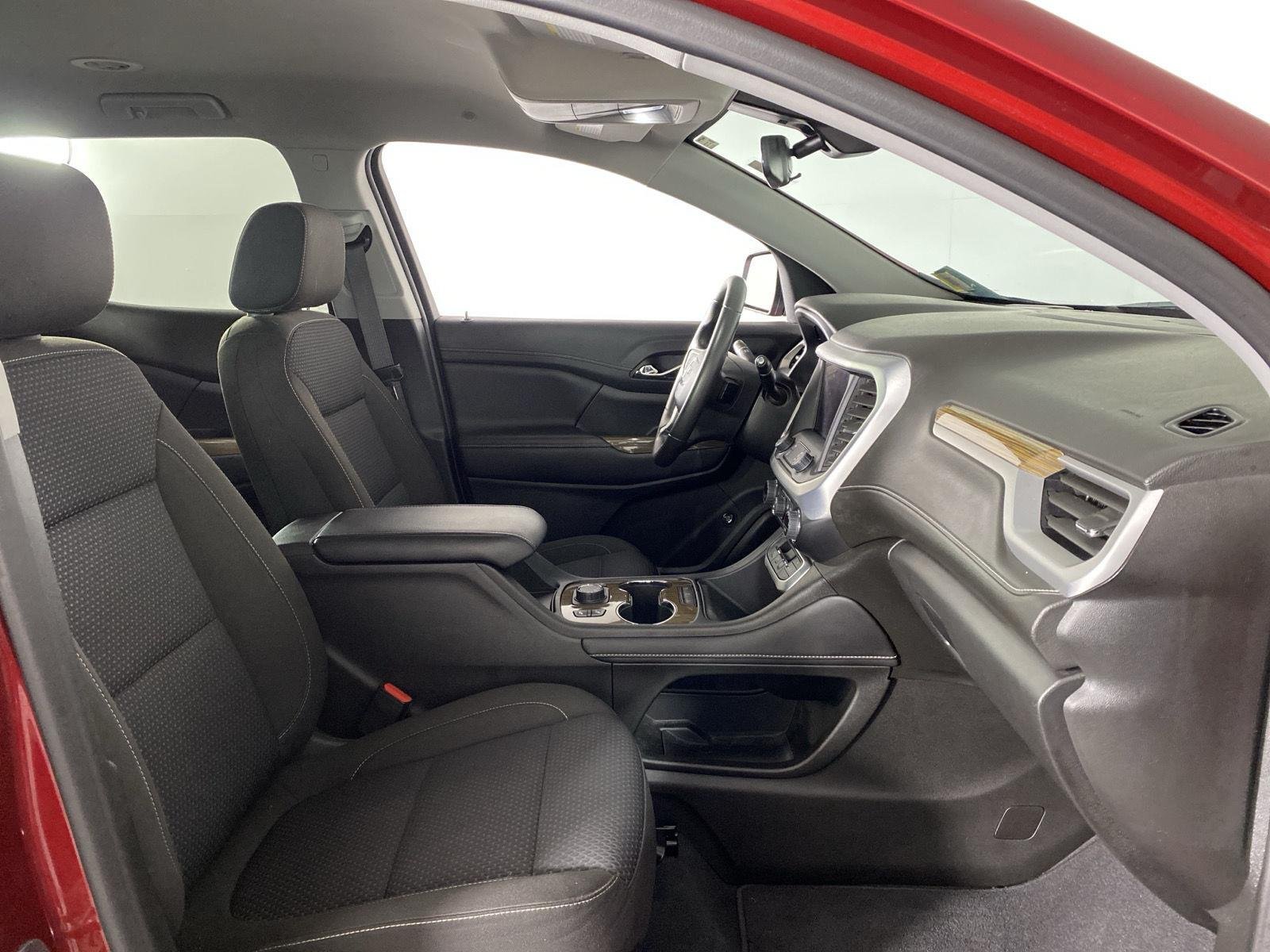 Used 2023 Volcanic Red Tintcoat GMC SLE image 27