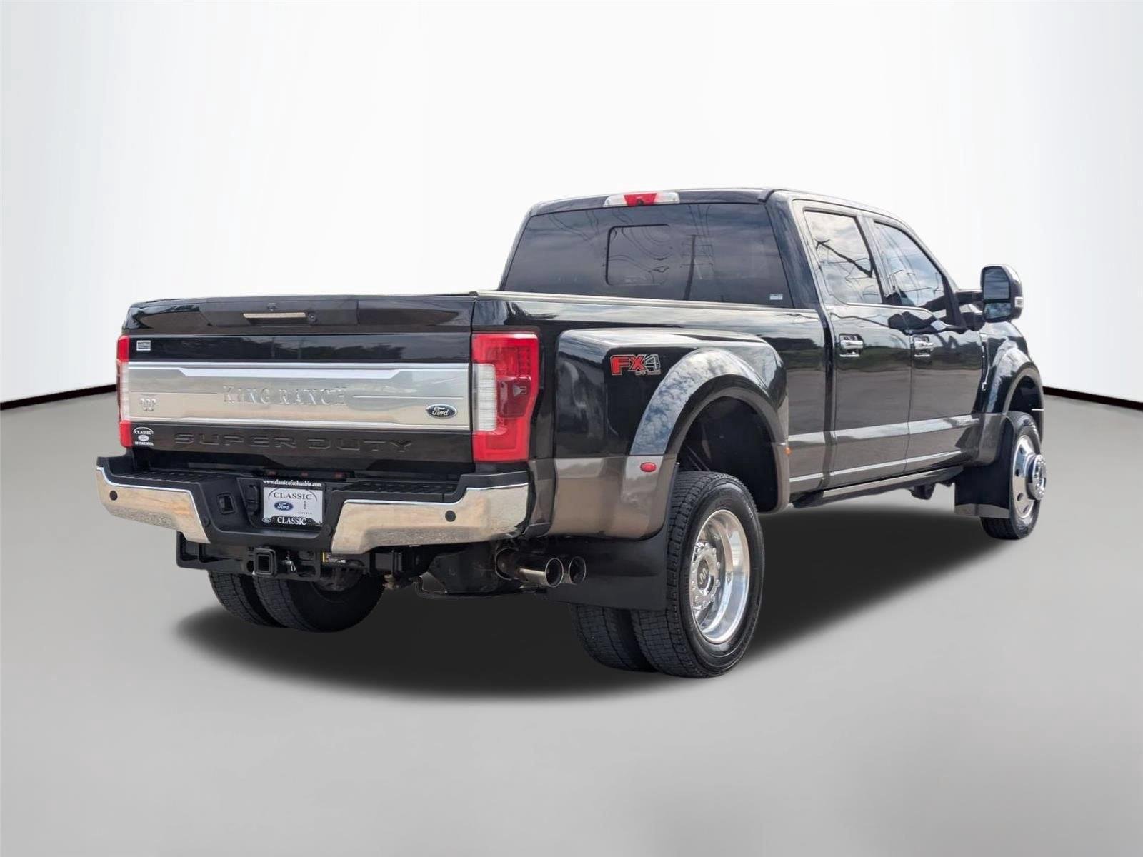 Used 2017 Shadow Black Ford King Ranch image 5
