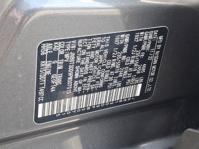 Used 2023 Gray Nissan Platinum image 29