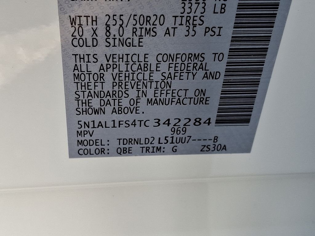 New 2026 RADIANT WHITE INFINITI Luxe AWD image 19