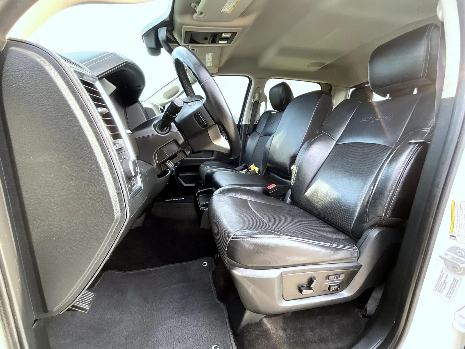 Used 2015 White Ram Laramie image 10