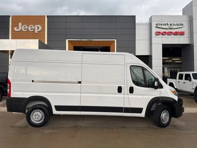 Used 2025 White Ram High Roof image 5