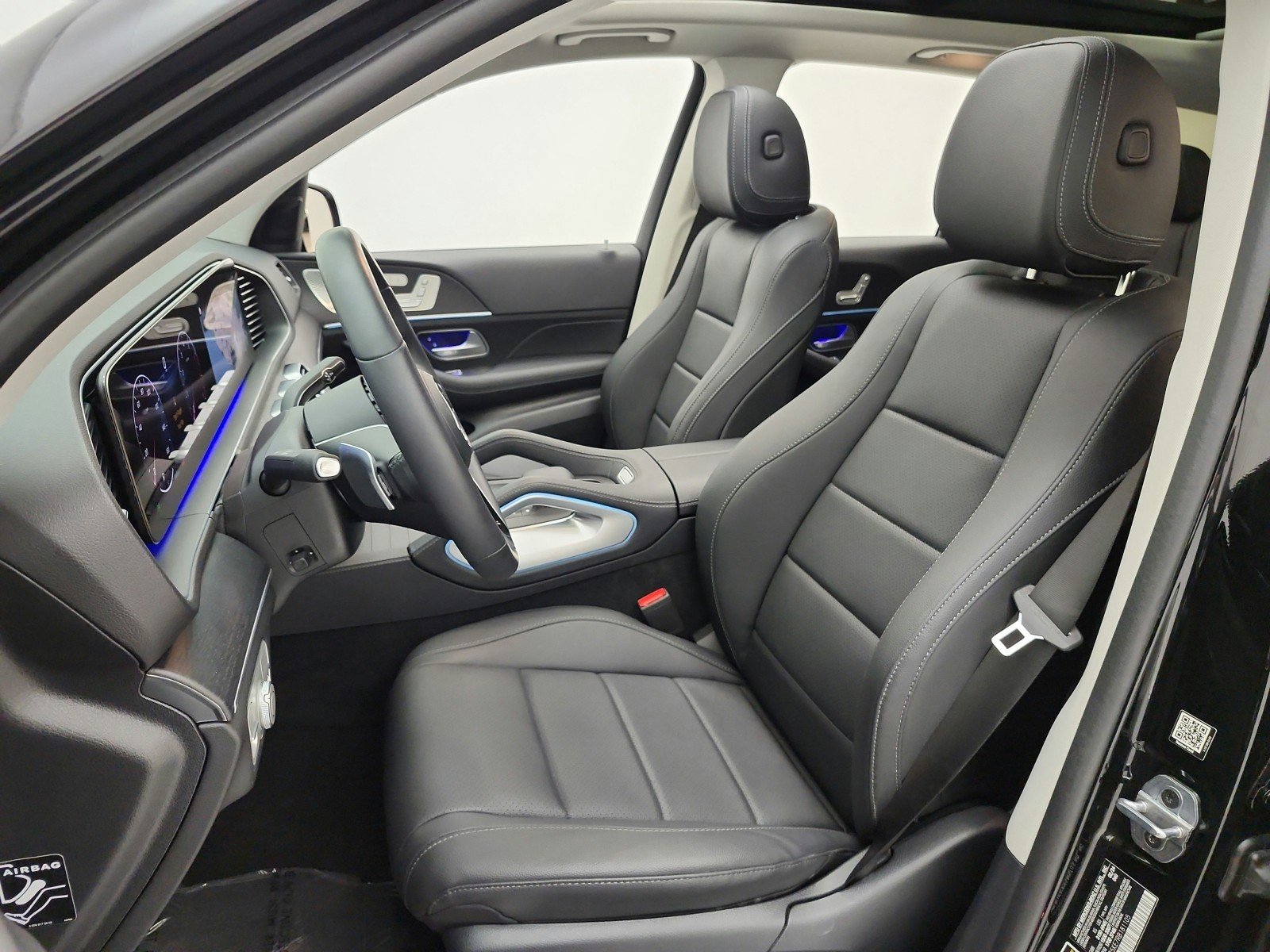Certified Used 2024 Black Mercedes-Benz GLE 450 4MATIC® SUV image 15