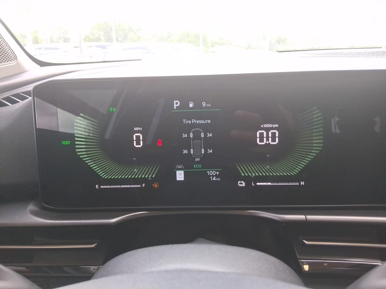 New 2026 White Kia EX image 10