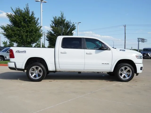 Used 2025 White Ram Big Horn/Lone Star image 11
