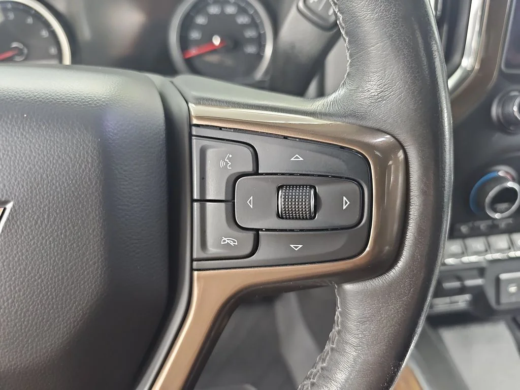 Used 2020 Beige Chevrolet High Country image 23