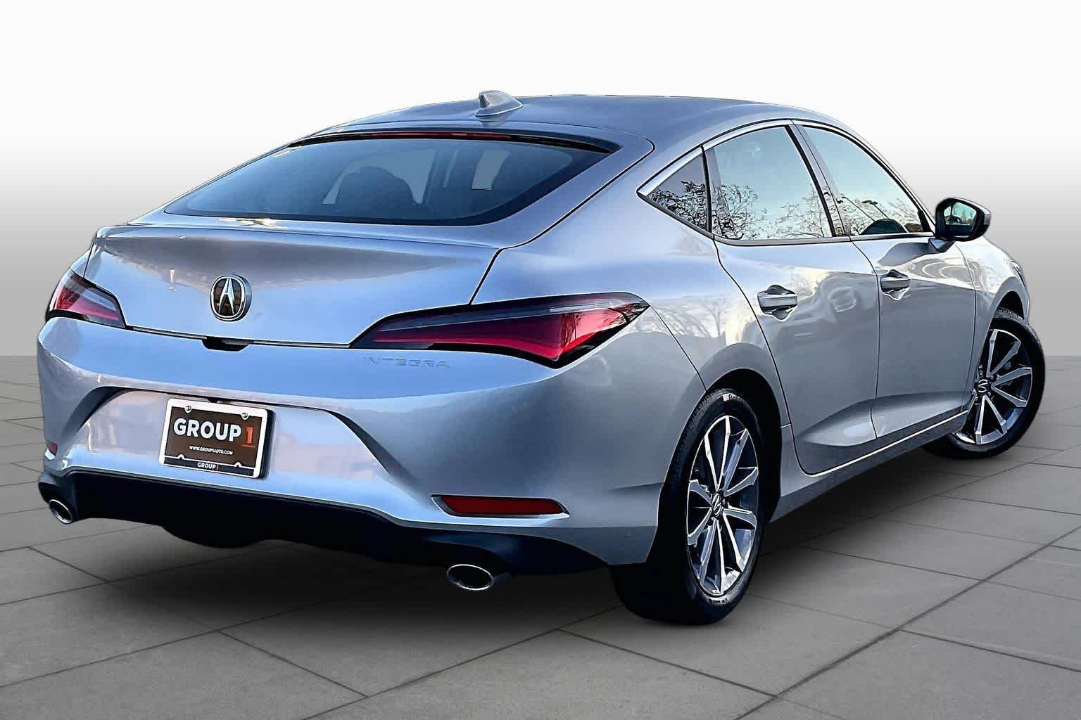 Certified Used 2025 Lunar Silver Metallic Acura  image 13