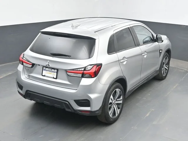 Used 2024 Silver Mitsubishi 2.0 ES image 37