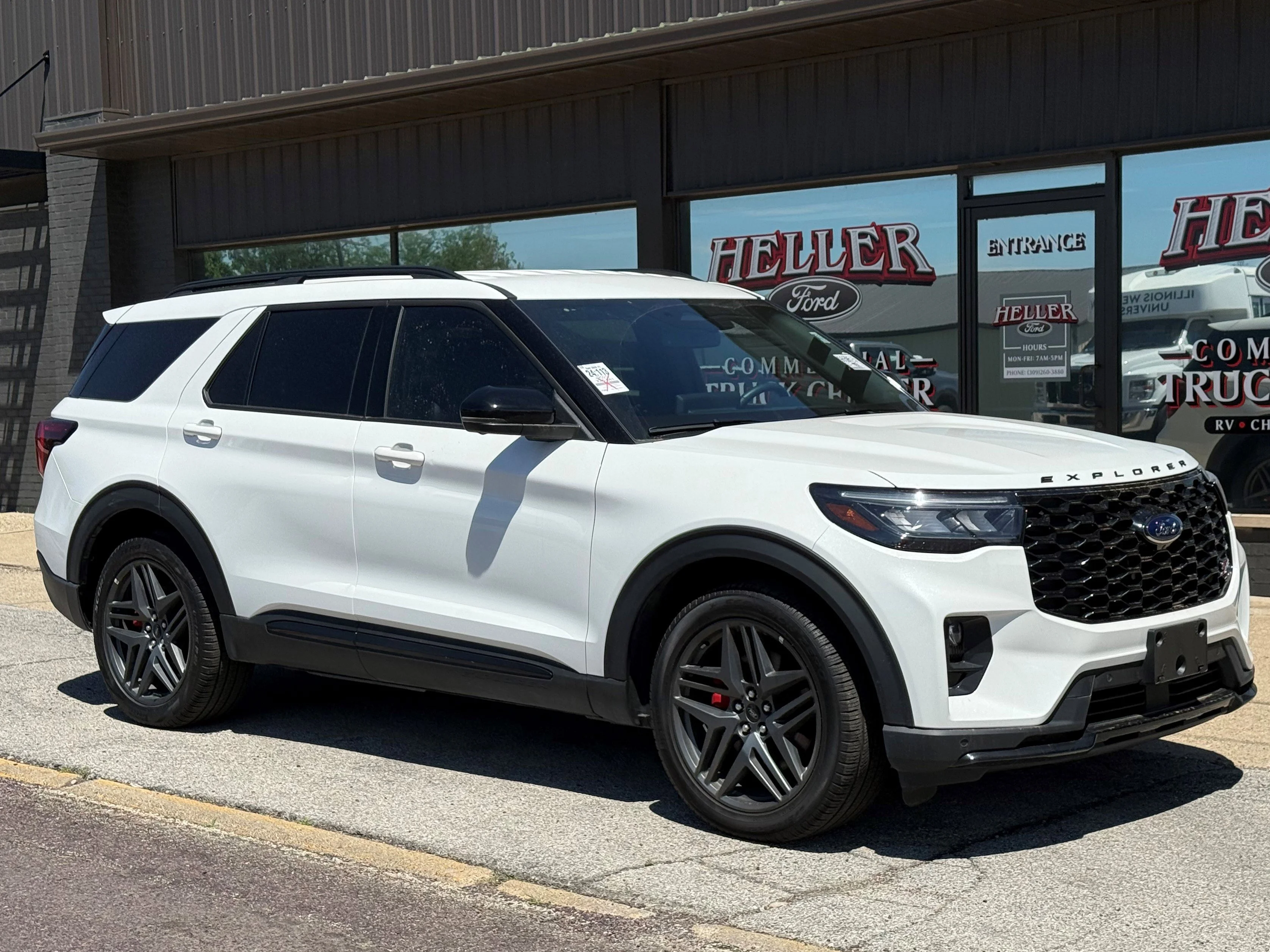 Used 2025 White Metallic Ford ST image 3