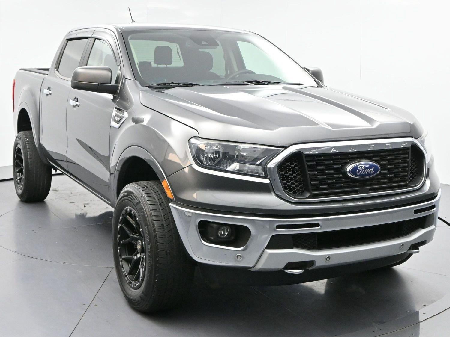 Used 2019 Magnetic Ford XLT image 2