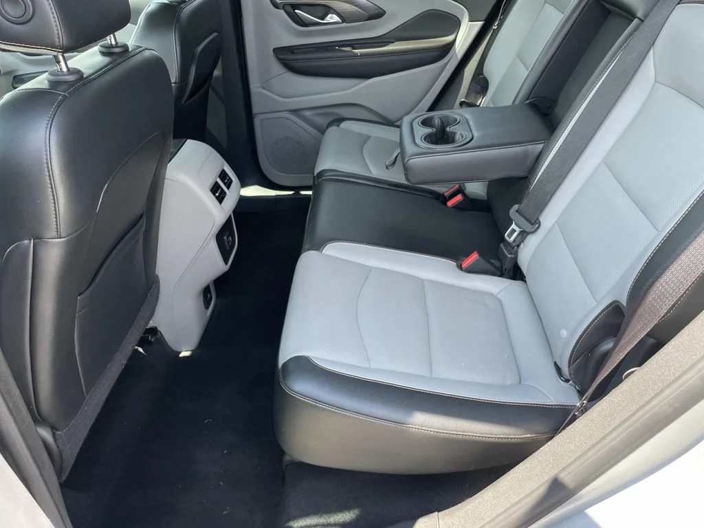 Used 2019 QUICKSILVER METALLIC GMC SLT image 16