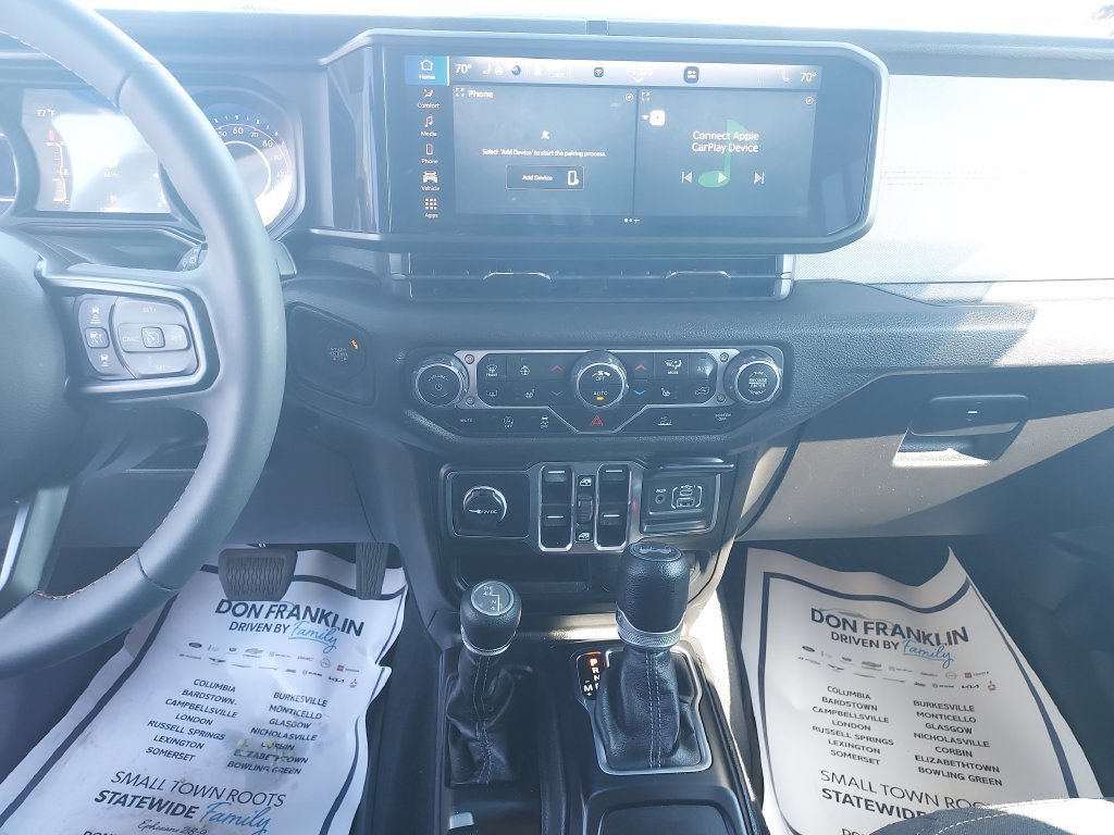 Used 2024 Silver Jeep Sport S image 20