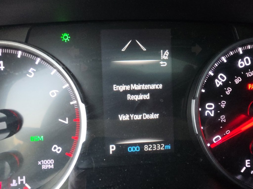 Used 2020 Gray Toyota XLE image 26