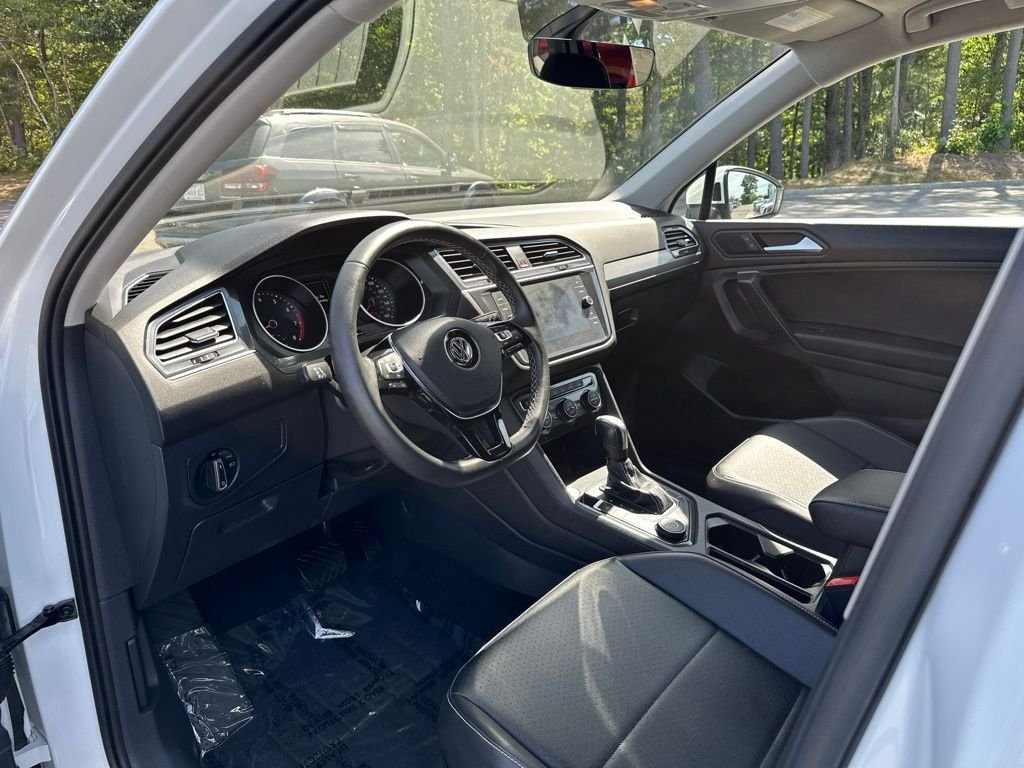 Used 2021 White Volkswagen  image 12