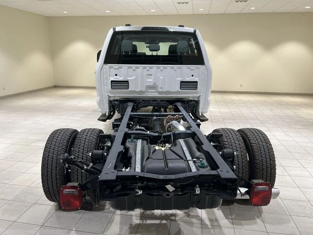 New 2026 Oxford White Ford F-350® XL image 20