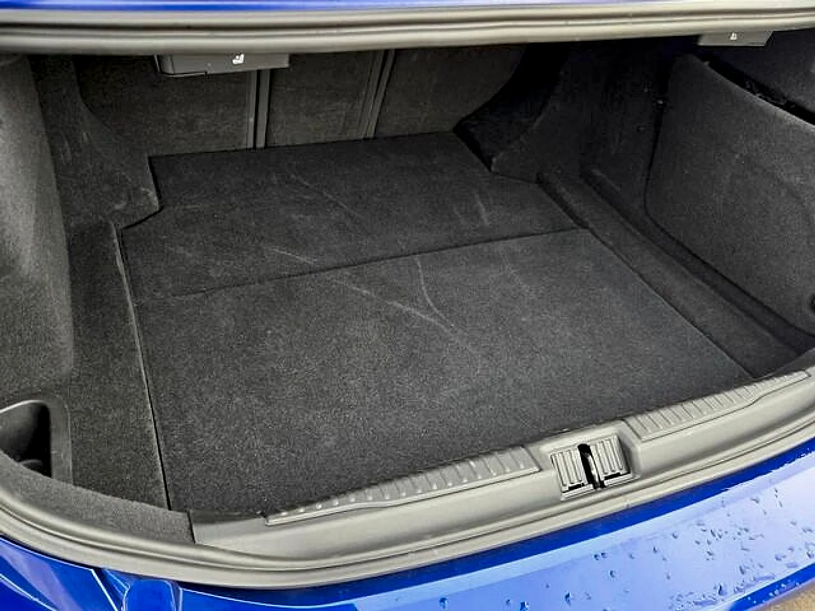 Used 2022 Anodized Blue Metallic Alfa Romeo Sprint RWD image 13