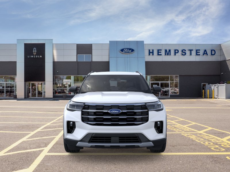 New 2026 Star White Metallic Tri-Coat Ford Active image 6