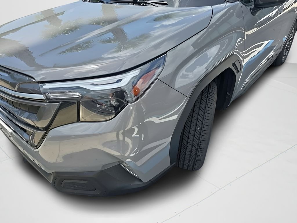 2025 Subaru Forester Premium - Photo 12