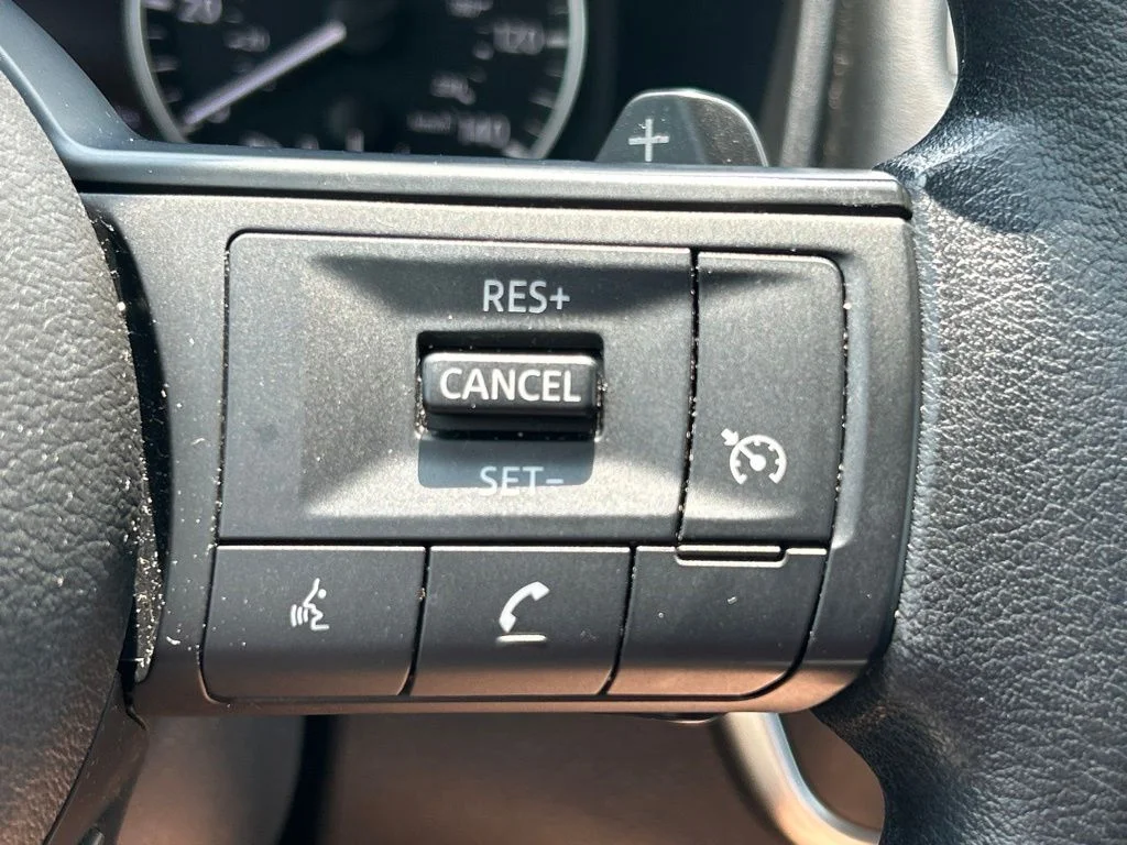 Certified Used 2024 White Nissan S image 27