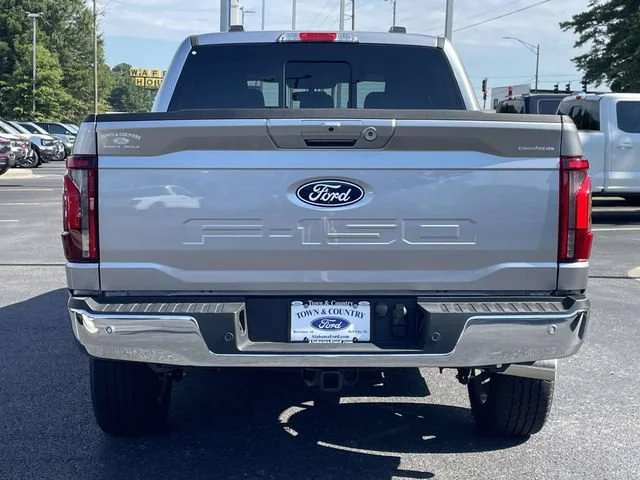 New 2026 Iconic Silver Metallic Ford Lariat image 48
