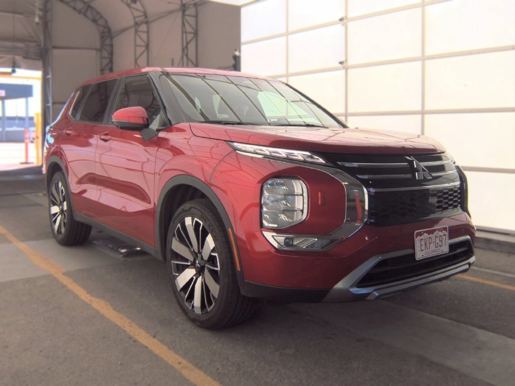 2025 Mitsubishi Outlander