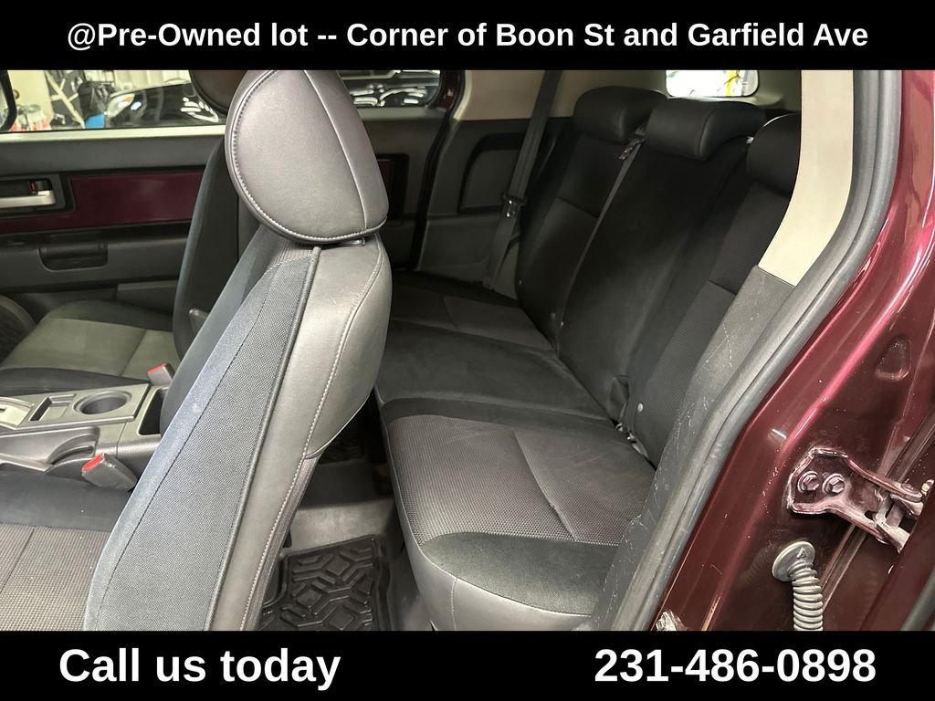 Used 2007 Red Toyota Base image 24