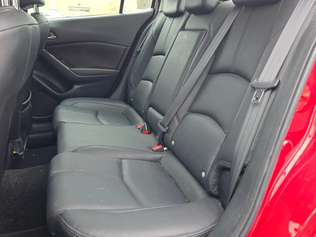 2018 Mazda Mazda3 Touring - Photo 16