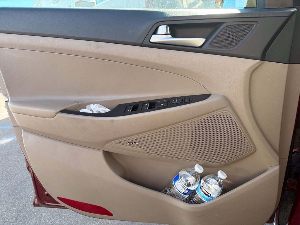 Used 2019 Red Hyundai Ultimate image 18