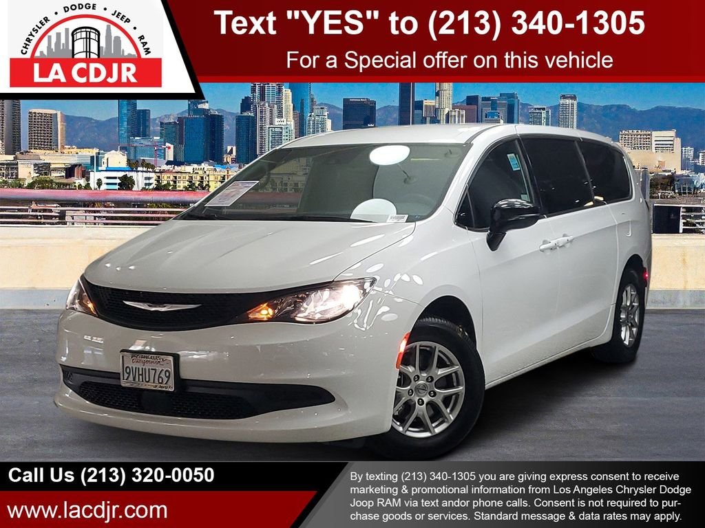 2025 Chrysler Voyager LX